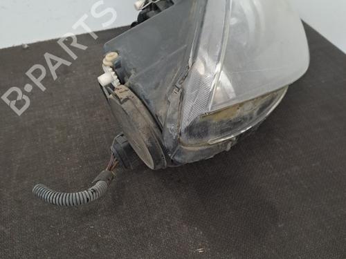 Right headlight SEAT LEON (1P1) 2.0 TDI 16V | BP28410031C29 