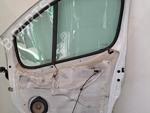 Used Left front door RENAULT TRAFIC II Van (FL) 1.9 dCi 80 (FL0B) (82 hp) 28392742