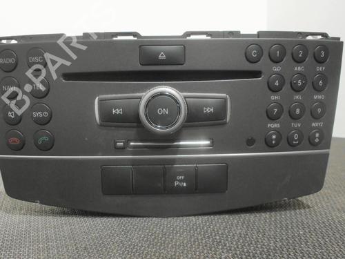 Used Radio Radio MERCEDES-BENZ C-CLASS (W204) C 200 CDI (204.001) (136 hp) 28405130 28405130