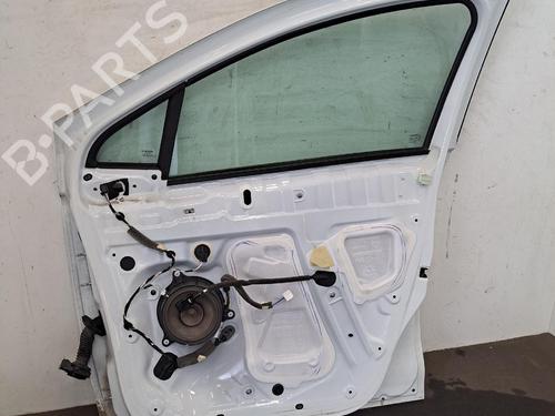 Used Right front door Right front door 37500881 37500881