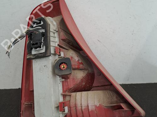 Used Right taillight Right taillight 28599946 28599946
