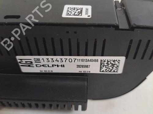 Used Climate control OPEL MERIVA B MPV (S10) 1.7 CDTI (75) (110 hp) 28402553