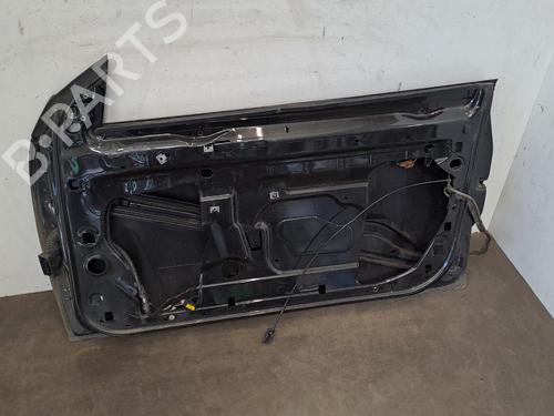 Used Right front door Right front door 37453035 37453035