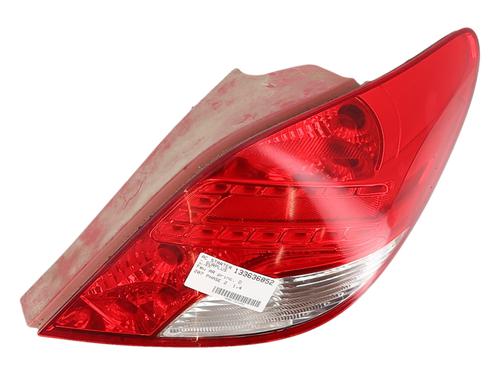 Farolim direito Farolim direito PEUGEOT 207 (WA_, WC_) 1.4 HDi (68 hp) 39896362 39896362