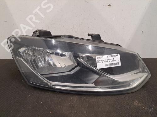 Used Right headlight VW POLO V (6R1, 6C1) 1.0 (60 hp) 30391781