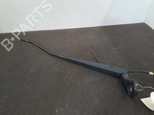 Used Front windshield wiper arm CITROËN C4 CACTUS 1.5 BlueHDi 100 (102 hp) 28397779