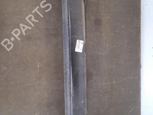 Used Front bumper reinforcement Front bumper reinforcement 28395463 28395463
