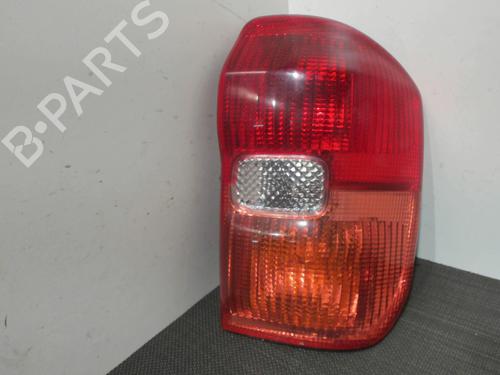 Høyre baklys TOYOTA RAV 4 II (_A2_) 2.0 D 4WD (CLA20_, CLA21_, CLA20R, CLA21R) (116 hp) 28393853