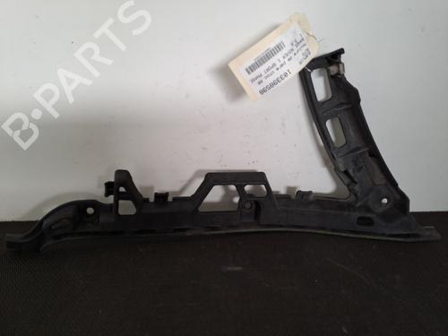 Used Rear bumper bracket LAND ROVER RANGE ROVER SPORT I (L320) 3.6 D 4x4 (272 hp) 28401065