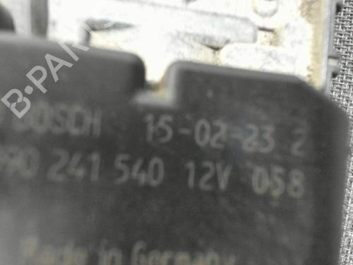 Front wiper motor PEUGEOT 208 I (CA_, CC_) 1.4 HDi | BP28405278M29