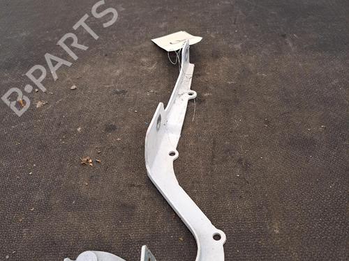 Dørhængsel/Dørbegrænser Dørhængsel/Dørbegrænser PEUGEOT 2008 I (CU_) 1.6 BlueHDi 100 (100 hp) 37526579 37526579