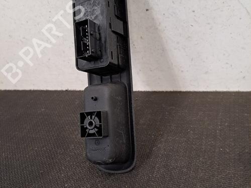 Left front window switch PEUGEOT 3008 I MPV (0U_) 1.6 HDi | BP28408857I27