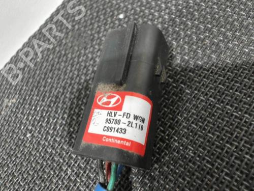 Used Electronic module HYUNDAI i30 Estate (FD) 1.6 CRDi (116 hp) 28411022