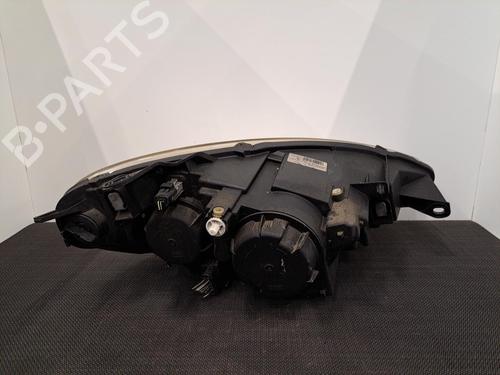 Used Left headlight PEUGEOT 807 (EB_) 2.0 HDi (107 hp) 28408419