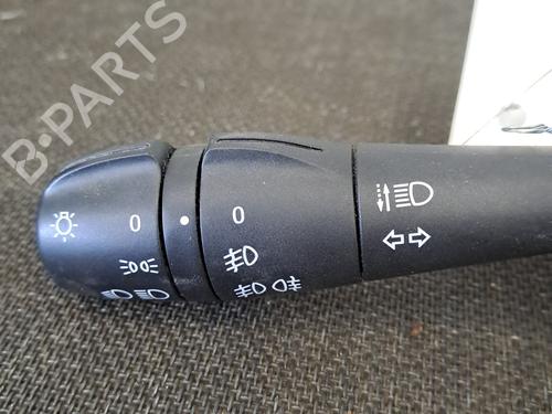 Used Switch Switch RENAULT CLIO IV (BH_) 1.5 dCi 75 (75 hp) 28389291 28389291