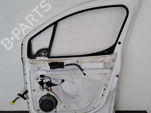 Used Right front door Right front door PEUGEOT PARTNER Box Body/MPV 1.6 HDi 16V (90 hp) 39700647 39700647