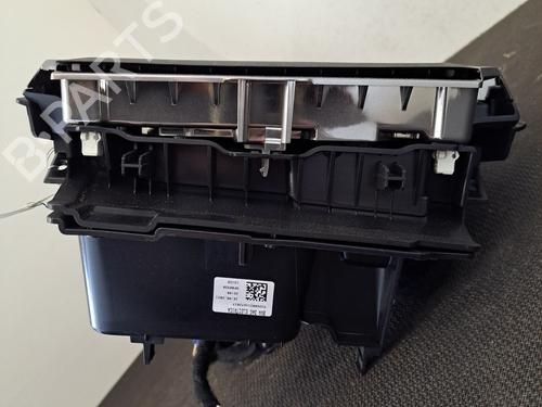 Used Middle console Middle console PEUGEOT 308 SW III (FC_, FJ_, FR_, F4_, FN_) PureTech 130 (FRHNSL, FRHNST) (131 hp) 28406201 28406201