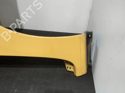 Used Right front fenders Right front fenders 28393945 28393945