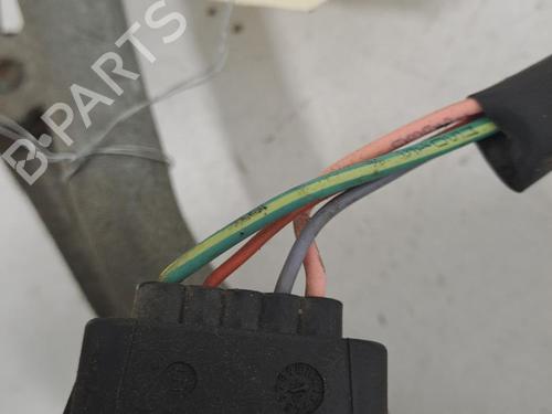 Used Front wiper motor CITROËN C3 II (SC_) 1.4 HDi 70 (SC8HZC, SC8HR0, SC8HP4) (68 hp) 28402105