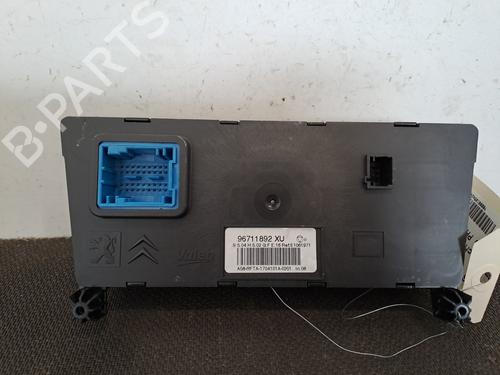 Used Climate control Climate control CITROËN C3 Picasso (SH_) 1.2 THP 110 (SHHNZ6) (110 hp) 28389743 28389743