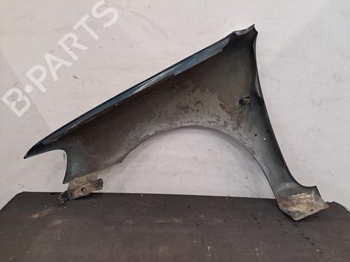 Guarda-lamas direito Guarda-lamas direito PEUGEOT 106 II (1A_, 1C_) 1.4 i (75 hp) 36008722 36008722