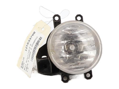 Used Right front fog light TOYOTA YARIS (_P13_) 1.5 Hybrid (NHP130_, NHP130) (101 hp) 32984680