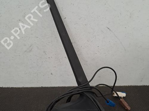 Used Antenna/Base RENAULT CLIO V (B7_) 1.6 E-TECH 140 (B7MU) (140 hp) 28397689