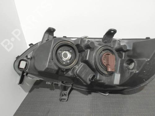 Used Right headlight OPEL ZAFIRA A MPV (T98) 2.2 DTI 16V (F75) (125 hp) 28393786