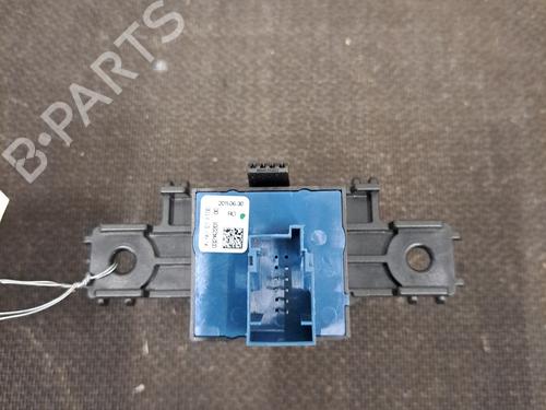 Used Switch Switch PEUGEOT 508 I (8D_) 1.6 HDi (112 hp) 30614740 30614740