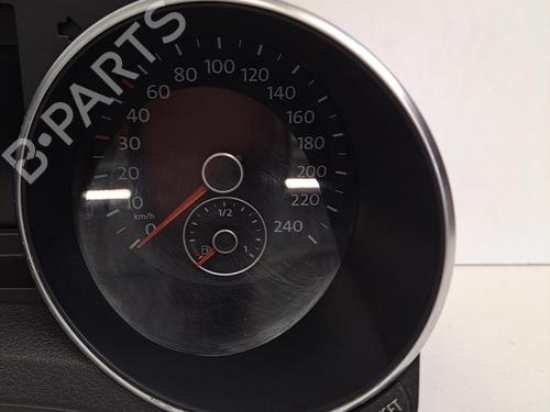 Instrument cluster VW GOLF VI (5K1) 2.0 TDI | BP28396957C47