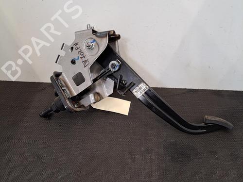 Clutch pedal HYUNDAI TUCSON (TL, TLE) 1.7 CRDi | BP28402472I13 