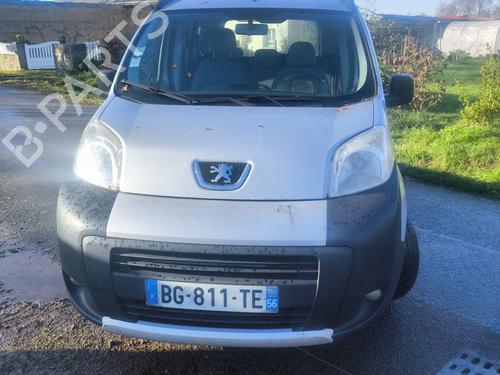 Left taillight PEUGEOT BIPPER Tepee 1.3 HDi 75 | BP33047092C34 - Image 9