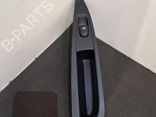 Used Left rear window switch Left rear window switch NISSAN QASHQAI II (J11, J11_) 1.2 DIG-T (115 hp) 28407652 28407652