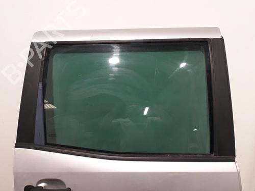 Used Right rear door NISSAN TERRANO II (R20) 2.7 TDi 4WD (125 hp) 28399304