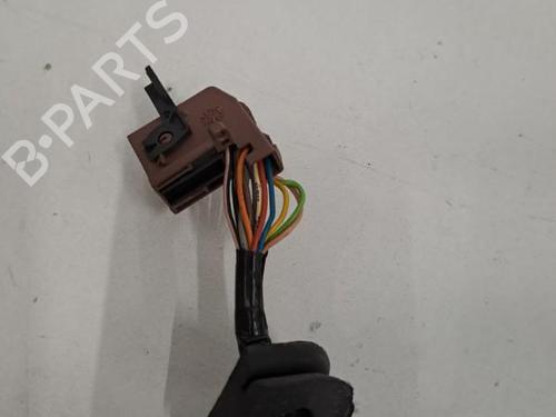 Used Right mirror PEUGEOT 407 (6D_) 2.0 HDi 135 (6DRHRH, 6DRHRE, 6DRHRG, 6DRHRJ) (136 hp) 31064268