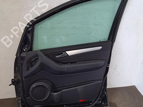 Used Right front door Right front door MERCEDES-BENZ B-CLASS Sports Tourer (W245) B 180 CDI (245.207) (109 hp) 35811241 35811241