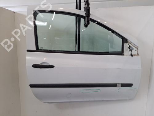 Used Right front door RENAULT CLIO III (BR0/1, CR0/1) 1.5 dCi (C/BR0G, C/BR1G) (68 hp) 28409926