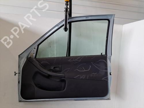 Right front door PEUGEOT 306 Hatchback (7A, 7C, N3, N5) 2.0 HDI 90 | BP28390502C3 