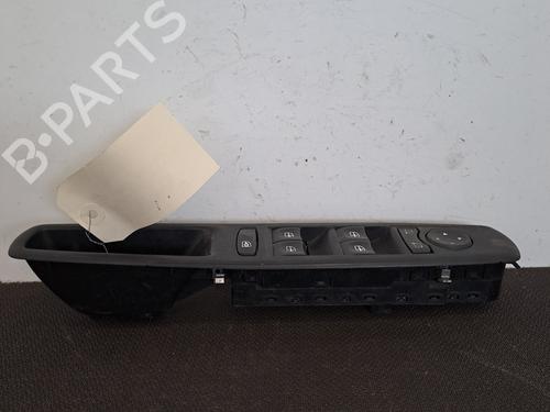 Used Left front window switch RENAULT MEGANE III Grandtour (KZ0/1) 1.5 dCi (KZ09, KZ0D, KZ1G, KZ29, KZ14, KZ1W, KZ10, KZ1F,... (110 hp) 28401044