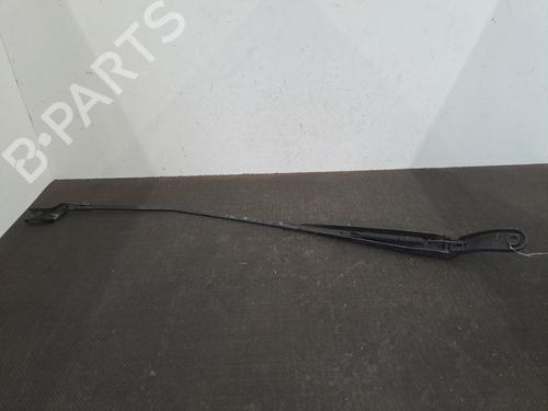 Front windshield wiper arm PEUGEOT 208 I (CA_, CC_) 1.2 VTI 82 | BP28403161C143 