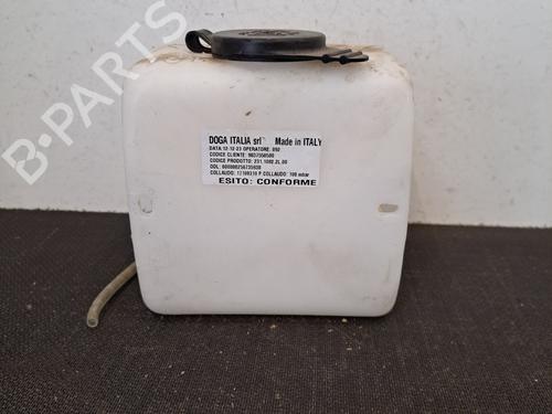Used Windscreen washer tank CITROËN AMI (9A_) Electric (9AZ2CA) (8 hp) 28406034