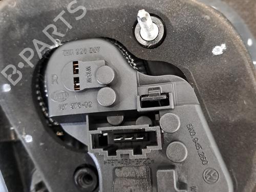 Used Right tailgate light Right tailgate light VW GOLF VI (5K1) 1.6 TDI (105 hp) 29271492 29271492