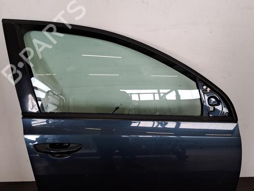 Used Right front door VW GOLF VI (5K1) 1.6 TDI (105 hp) 28406587