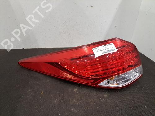 Used Left taillight HYUNDAI i40 I CW (VF) 1.7 CRDi (136 hp) 30438517
