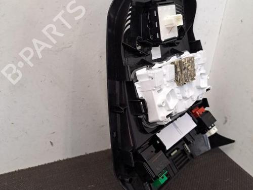 Interior roof light PEUGEOT 3008 II SUV (MC_, MR_, MJ_, M4_) 1.5 BlueHDi 130 | BP28393405I8