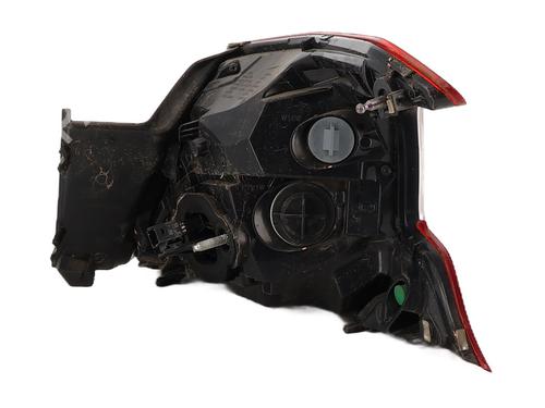 Used Left taillight Left taillight PEUGEOT 308 II (LB_, LP_, LW_, LH_, L3_) 1.2 THP 130 (131 hp) 32630647 32630647