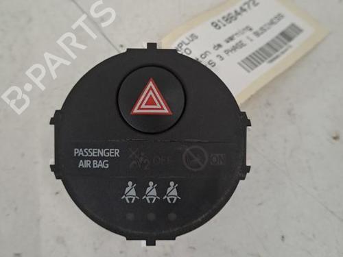 Used Warning switch TOYOTA YARIS (_P13_) 1.5 Hybrid (NHP130_, NHP130) (101 hp) 28396323