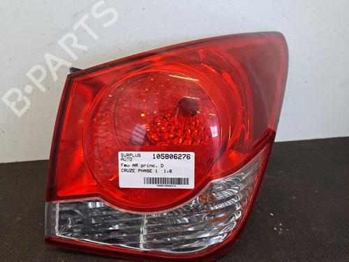 Used Right taillight CHEVROLET CRUZE Hatchback (J305) 1.6 (124 hp) 28389666