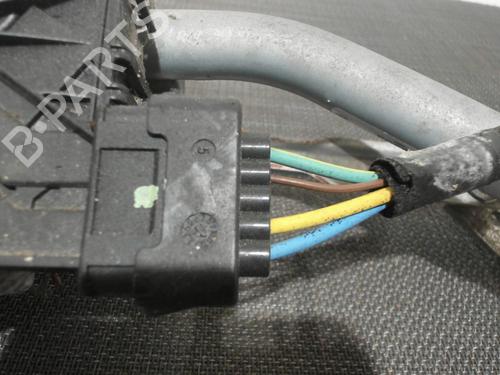 Used Front wiper motor PEUGEOT 208 I (CA_, CC_) 1.4 HDi (68 hp) 28405292