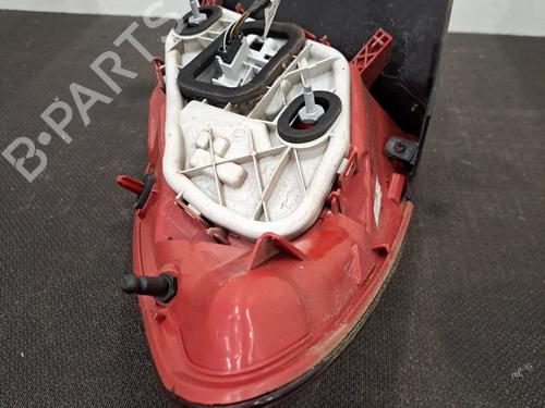 left-taillight-opel-meriva-b-mpv-s10-2010-2011-2012-2013-2014-2015-2016-2017-28398129 main image